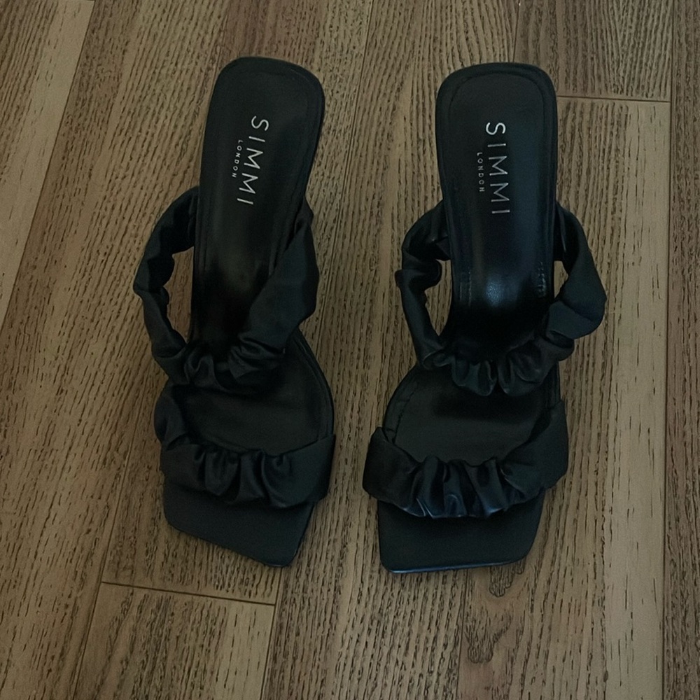 Black heels